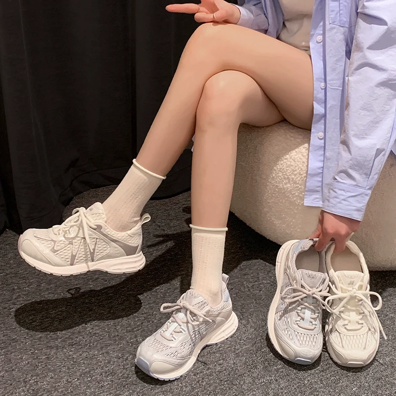 贾不假休闲鞋女款2025新款夏季超火轻便百搭学生平底舒适运动鞋子