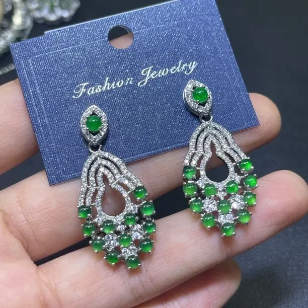 精致耳钉耳环高定耳饰天然A货翡翠多样性发其一