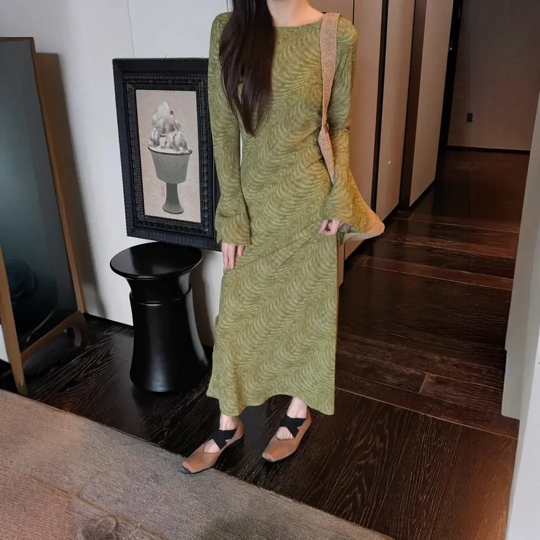 2025新款夏季法式复古印花长袖薄款修身连衣裙女气质感显瘦超好看