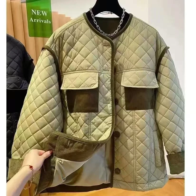 24502高级感菱形格宽松棉服