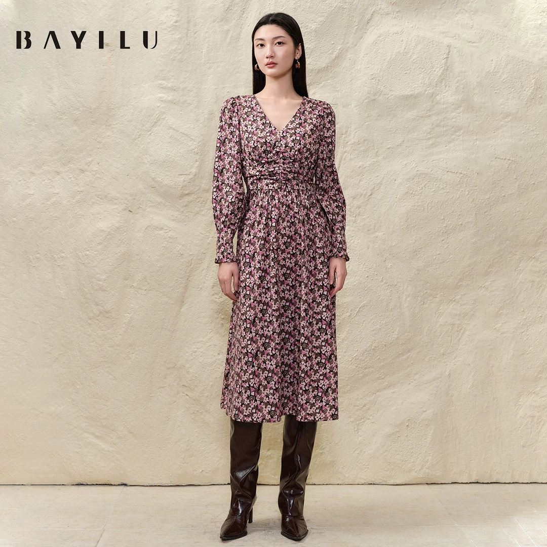 bayilu芭依璐2025春季新款连衣裙碎花V领收腰91L7957