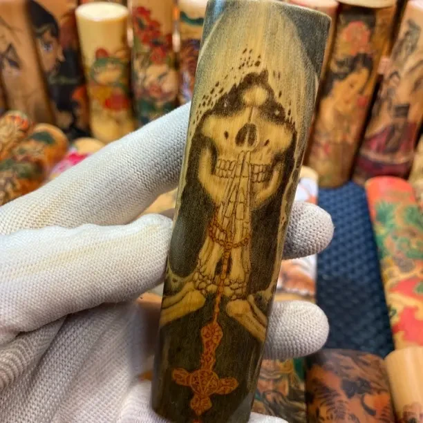 纯手工针刺吉娃娃实心玉竹手把件高密度红皮老料竹雕文玩解压小众