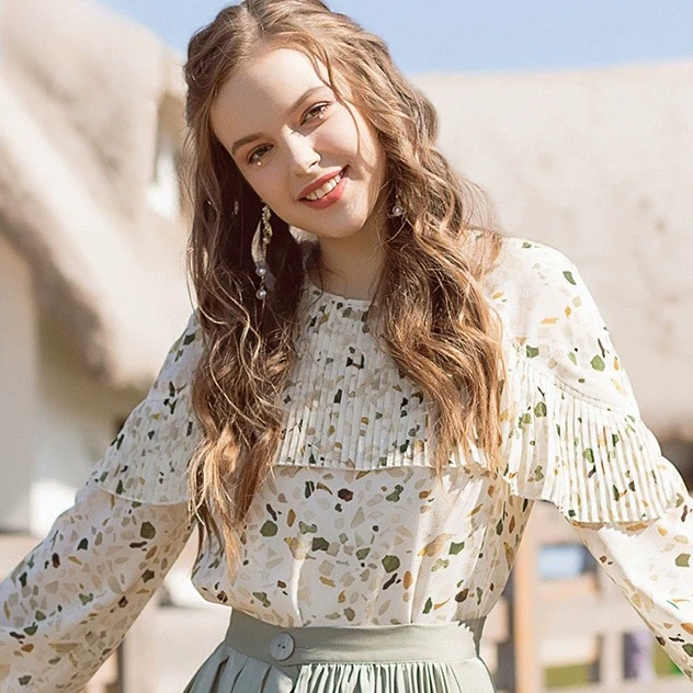 春款上新橙子家剪标印花田园气质淑女长袖雪纺圆领显瘦上衣女