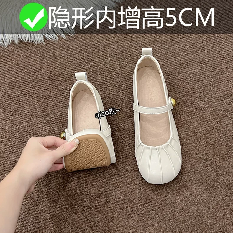内增高5cm软底打皱单鞋女2025新款百搭一字扣浅口真皮奶奶鞋