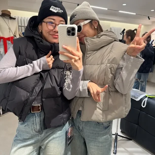 冬季连帽通勤风常规型宽松型马夹加厚时尚黑色秋冬