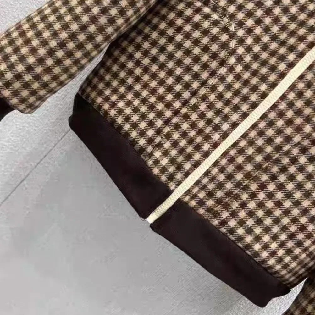 no退换miu羊羔毛宽松型加绒加厚款秋冬女短外套短款休闲百搭