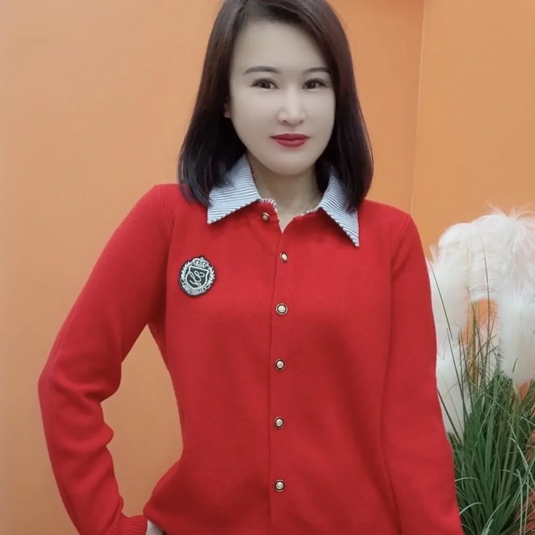2557新款百搭针织开衫