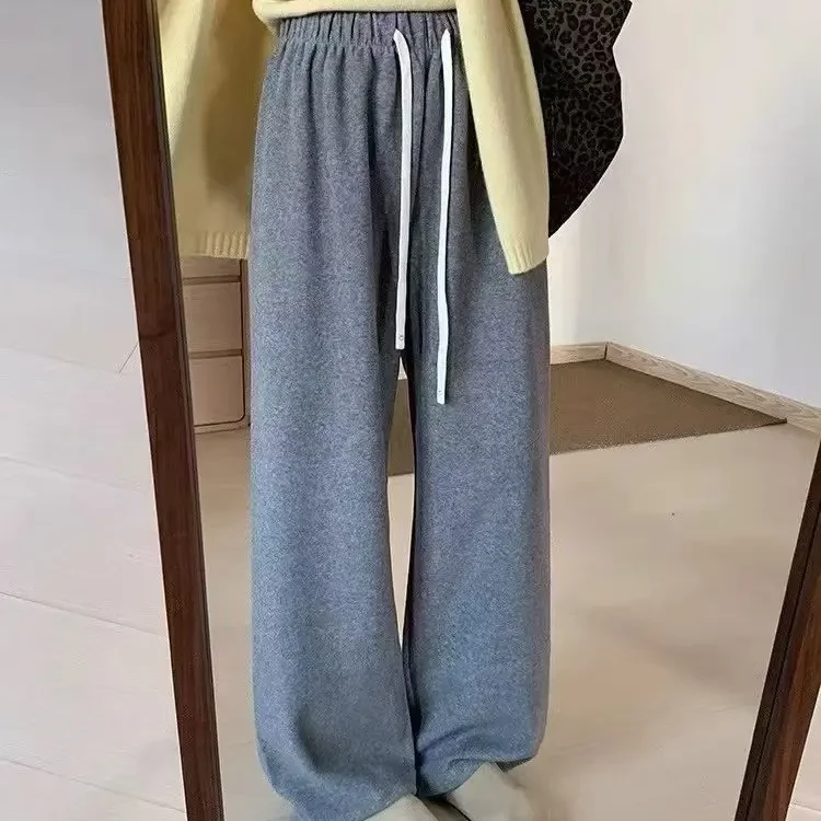 女士松紧腰加绒垂感阔腿直筒休闲糯米裤