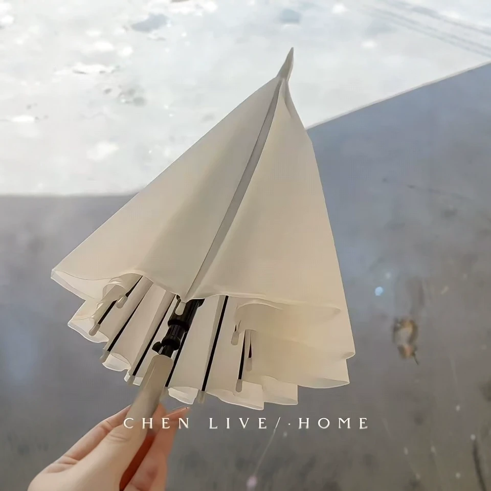 遇光变色雨伞晴雨两用长柄伞学生上学专用高颜值透明磨砂儿童伞女