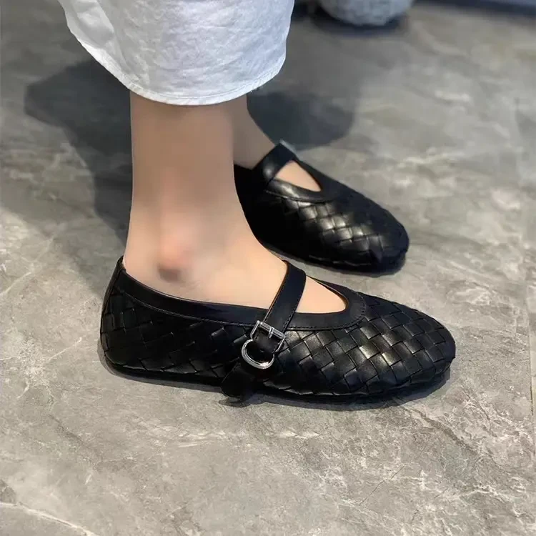 胎牛【欧货】新款圆头编织时尚百搭韩系浅口平底玛丽珍娃娃奶奶鞋