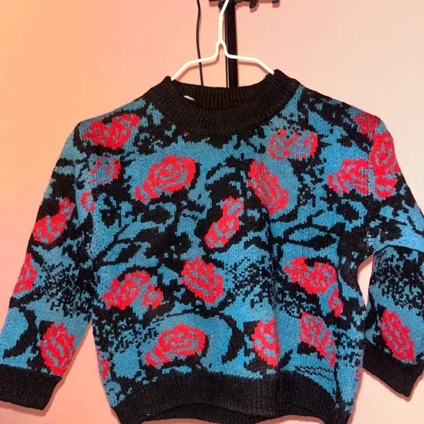 韩系撞色花朵刺绣宽松圆领慵懒风针织毛衣上衣秋冬款