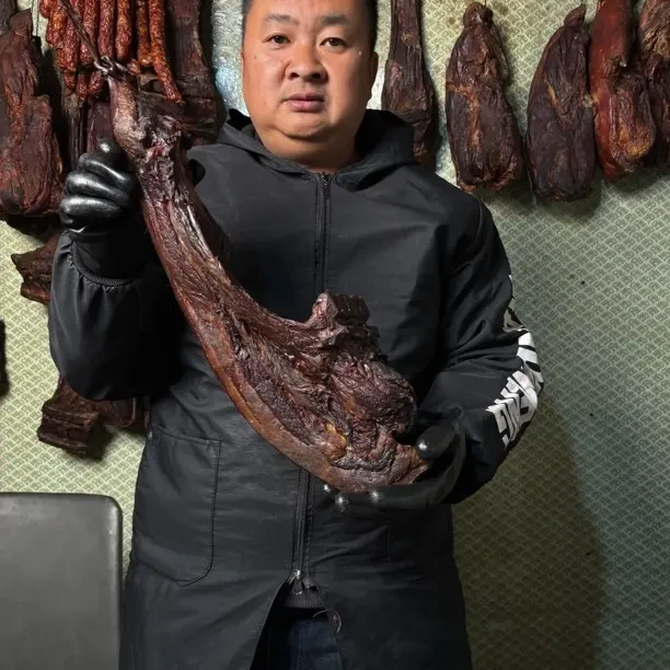 00直播改价一称一拍。