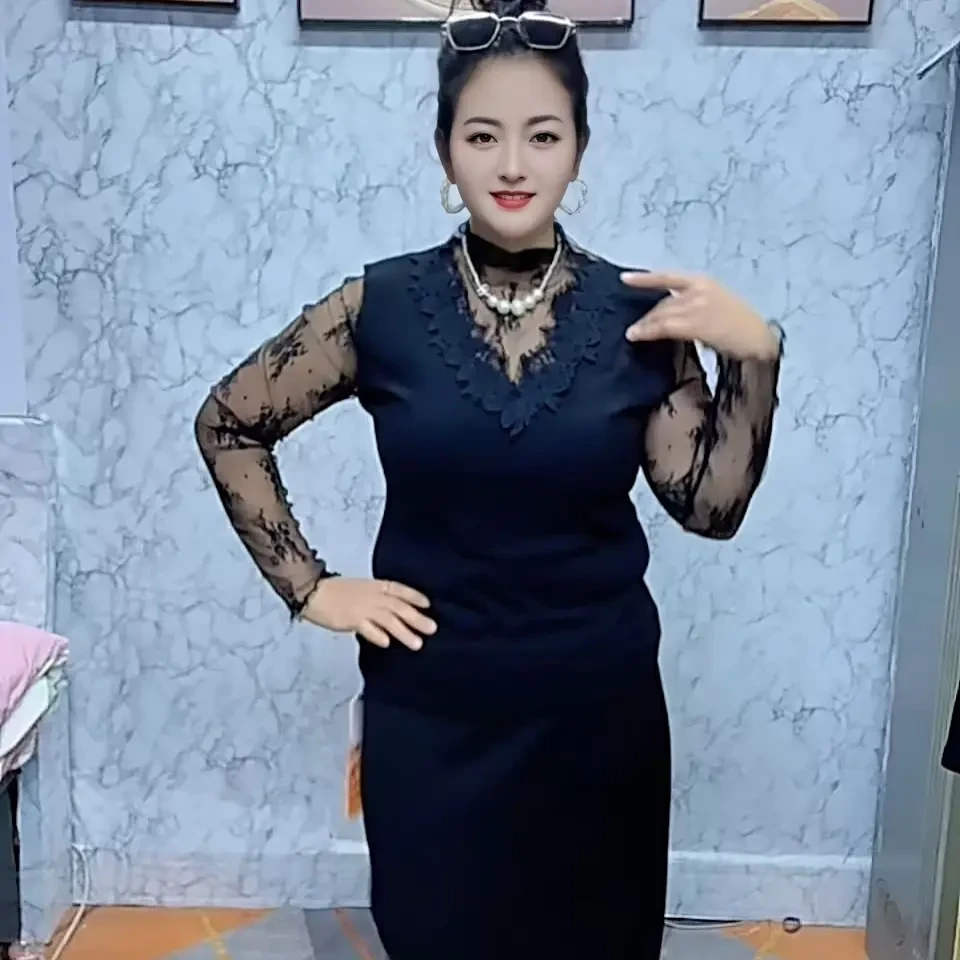 秋季新款气质女神性感蕾丝网纱拼接修身长袖打底上衣