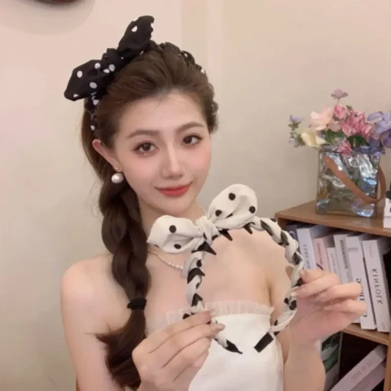 波点硬控！新款波点蝴蝶结超立体褶皱波点兔子耳朵齿梳发箍正反戴