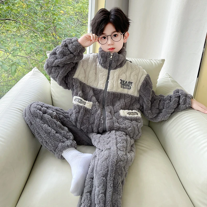 儿童睡衣秋冬法兰绒新款男孩冬季珊瑚绒家居服中大童男童加绒加厚