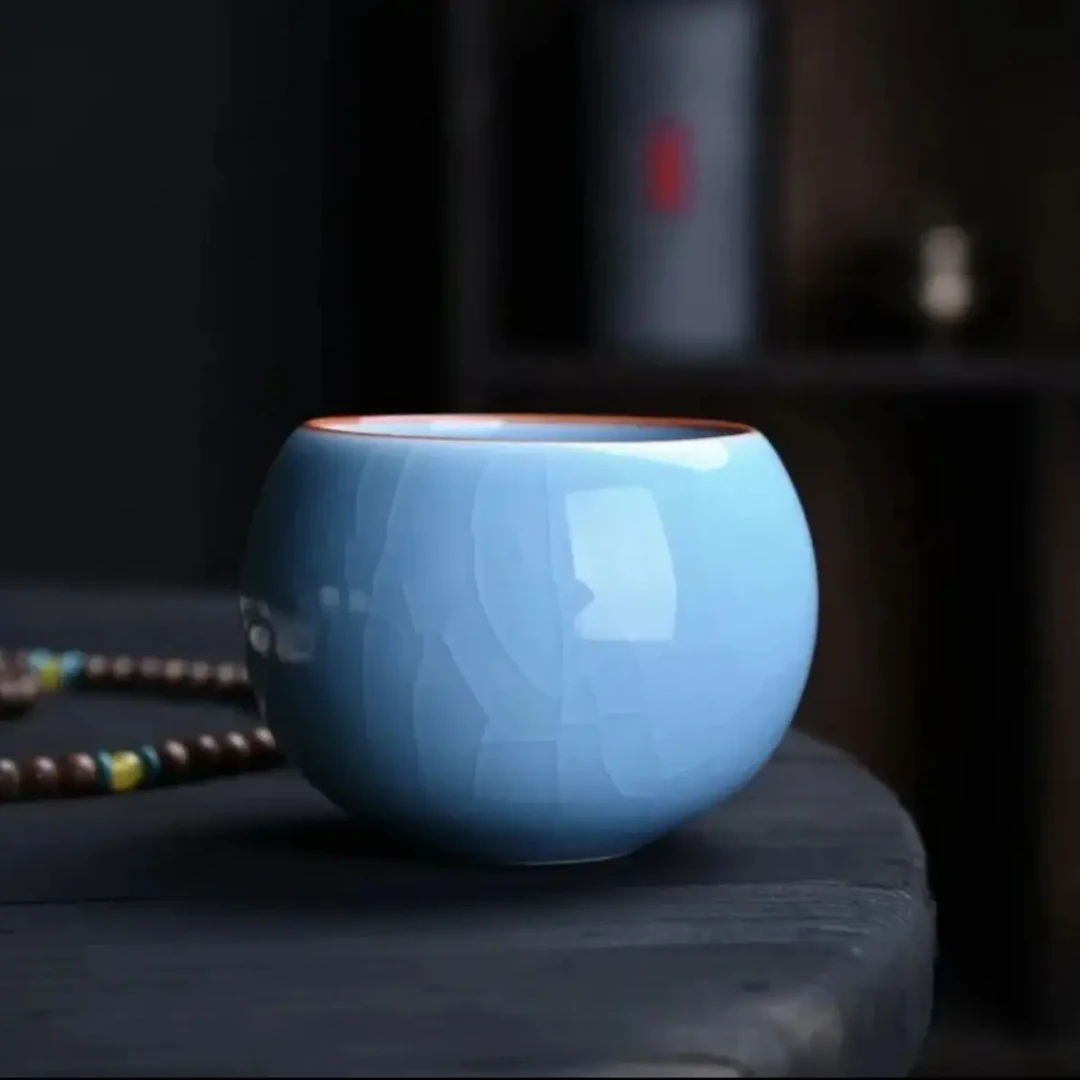 A 05蓝色冰裂纹手工陶瓷龙蛋杯主人杯家用功夫茶具