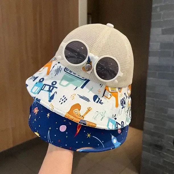 【敲大帽檐】宝宝出行遮阳神器夏季墨镜一体大檐遮阳网眼防晒帽潮