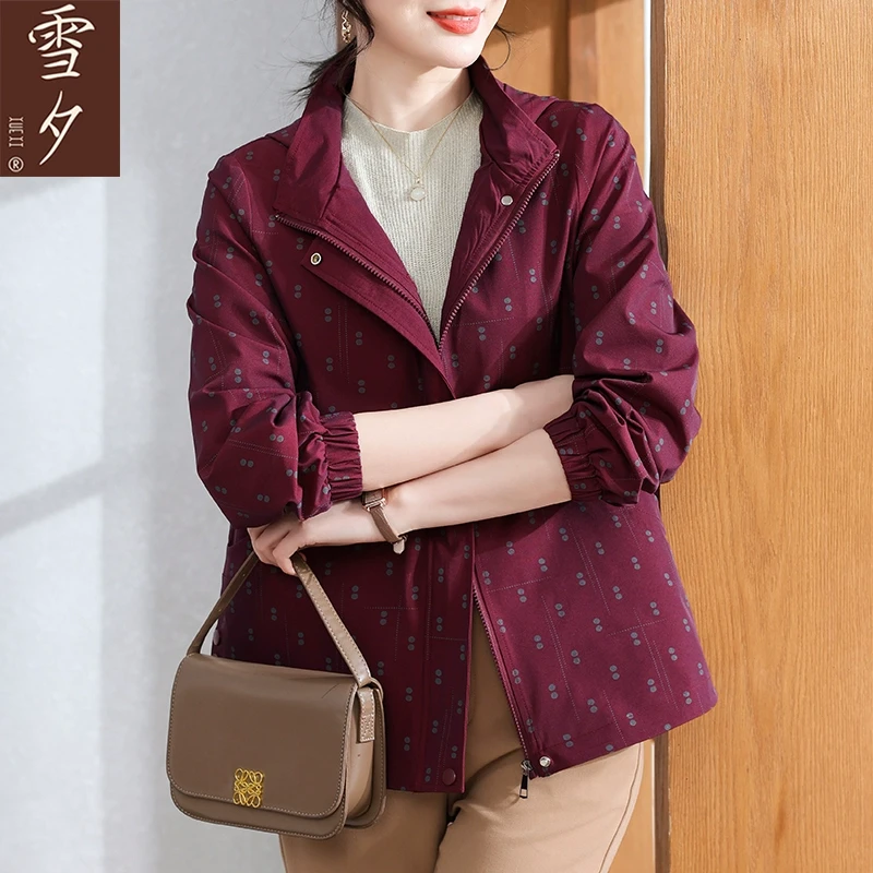 妈妈春装2025新款红色风衣中老年女春秋洋气外套时尚连帽上衣40岁