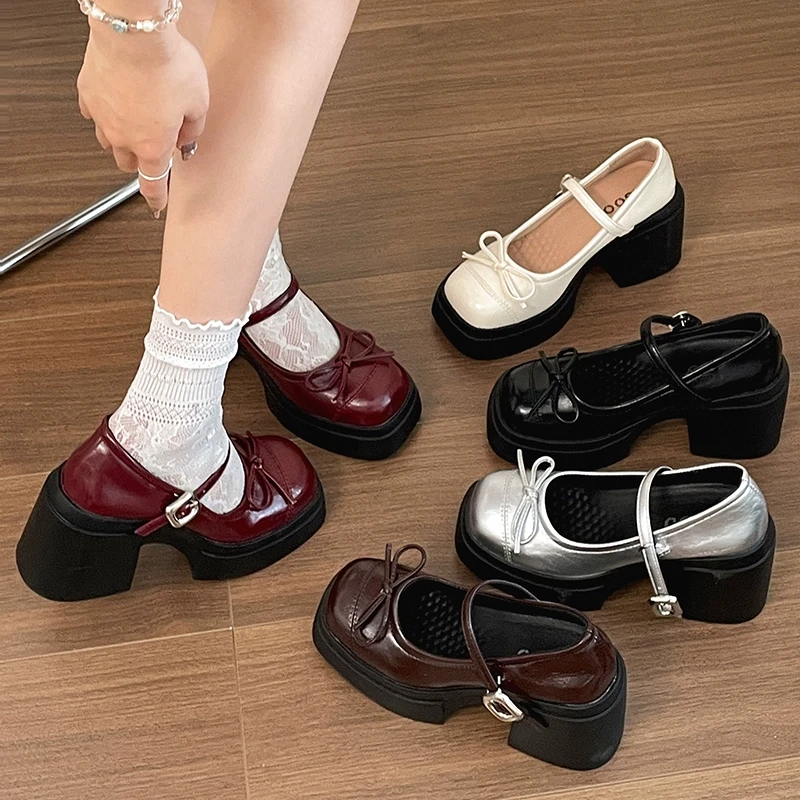 黑色法式高级感粗跟方头高跟鞋女2025新款配裙子复古玛丽珍小皮鞋