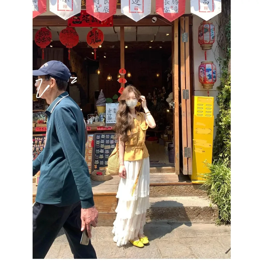 B309夏季新款韩版减龄翻领无袖马甲衬衫女搭配蛋糕半身裙两件套潮