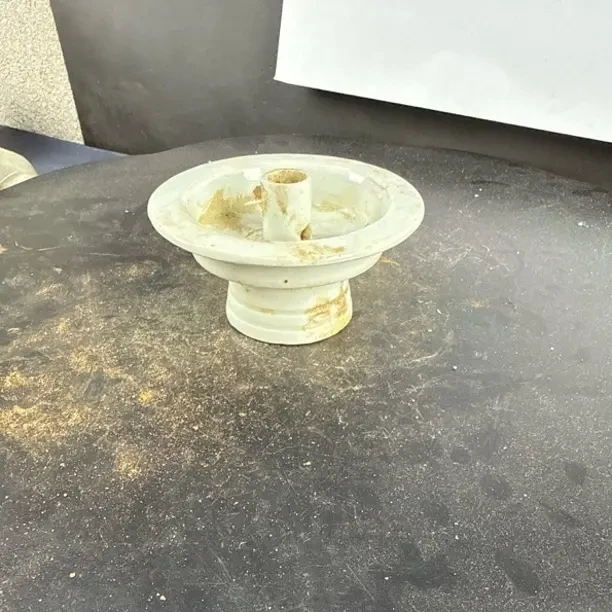 漂亮的小瓷杯素色