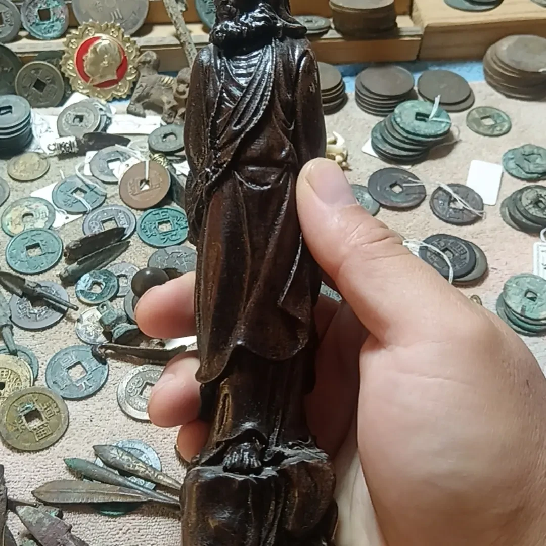 檀木雕刻工艺品摆件适合客厅办公桌摆放