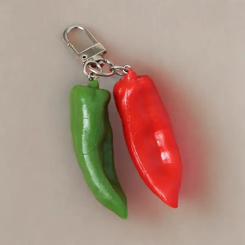 【优惠】仿真红绿辣椒钥匙扣挂饰创意食物蔬菜随身包包挂件上班水果