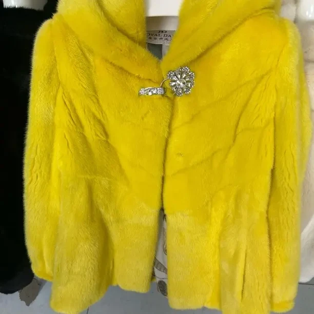 时尚女士气质百搭秋冬厚外套短款