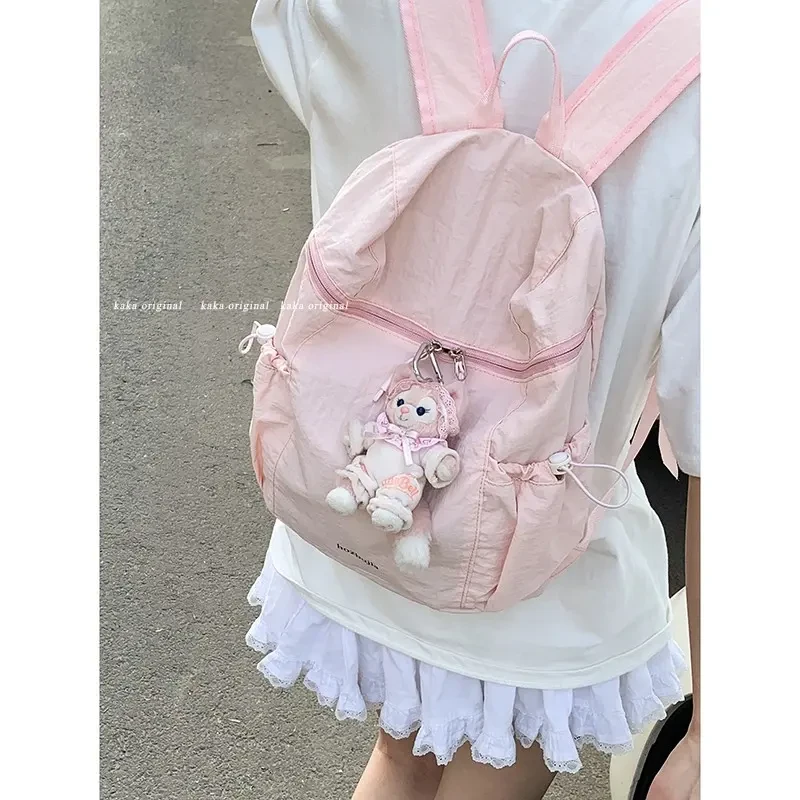 夏日超轻透气双肩包包女款爆款2025新款时尚出游逛街小背包通勤包