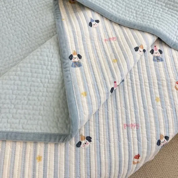 宝宝绒加双层纱棉花填充物秋冬床盖三件套