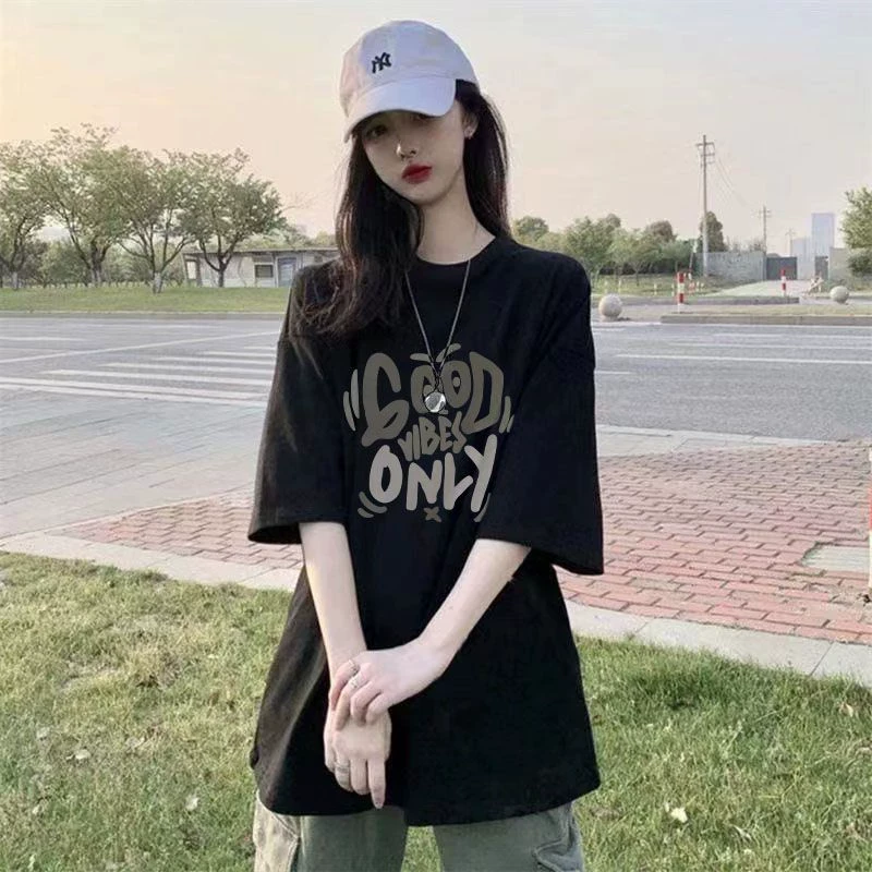 2025夏季新款爆款黑色短袖t恤女宽松韩版中长款印花小清新ins上衣