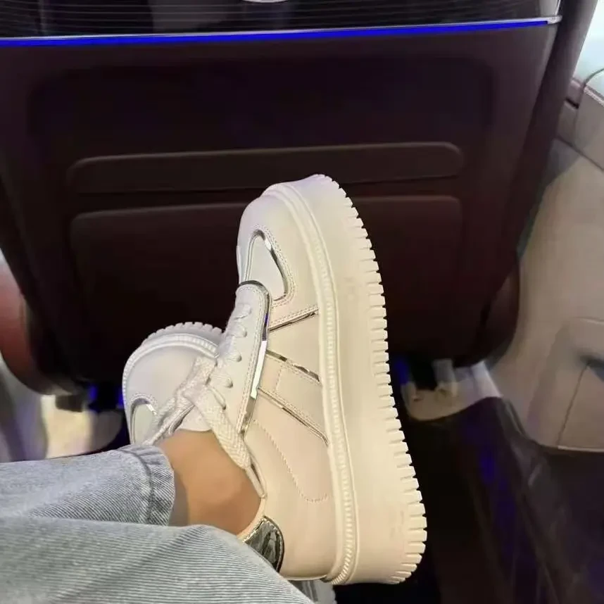 “LSNN!”流光线雕厚底小白鞋时尚百搭休闲板鞋JJ跟高5CM运动白色