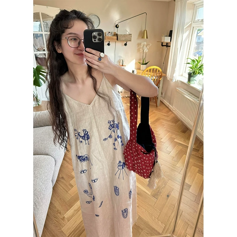 新中式复古设计刺绣睡裙女夏季2025新款大码吊带家居连衣裙可外穿