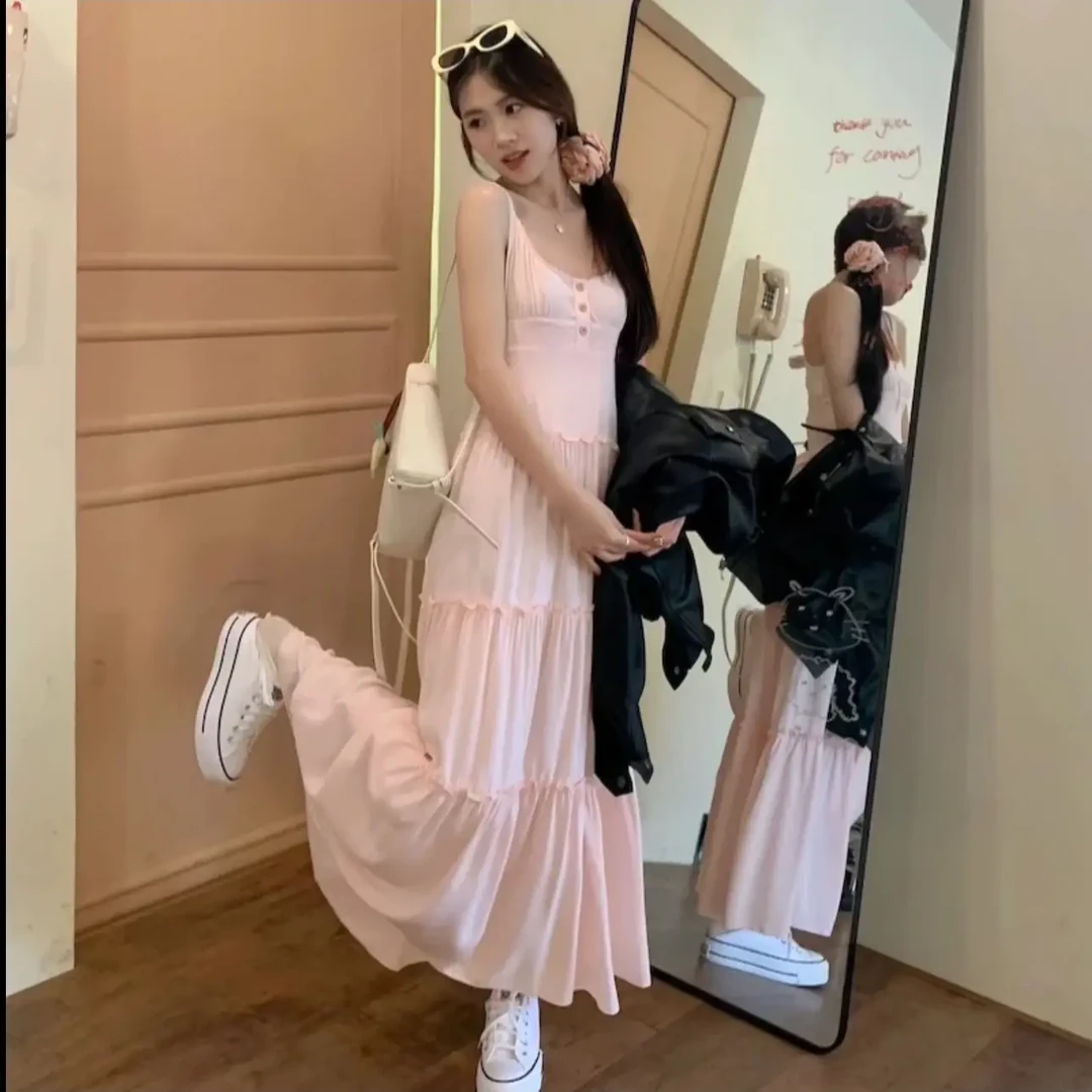 甜美风无袖吊带连衣裙修身设计适合春夏优雅灵动多场景穿搭气质