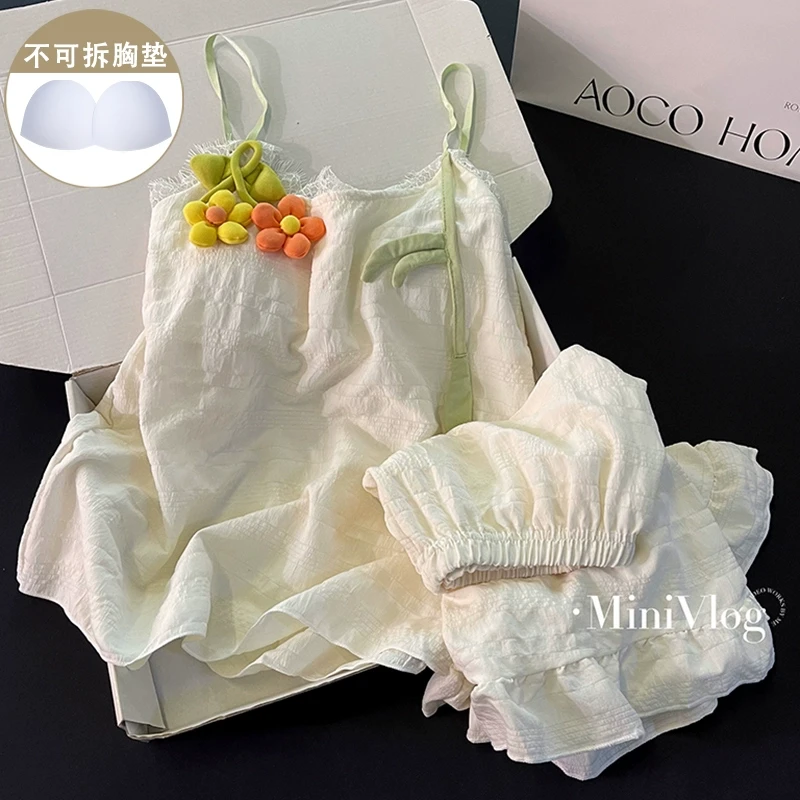 日系ins风睡衣女带胸垫休闲夏季杏色花朵吊带短裤蕾丝花边家居服