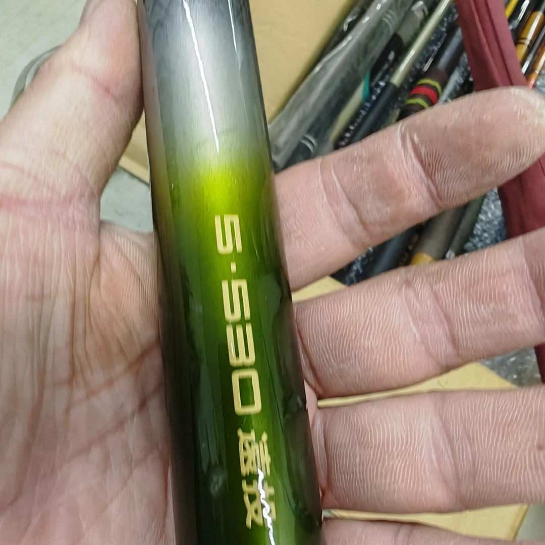 超轻超硬碳纤维大综合台钓竿全水域适用