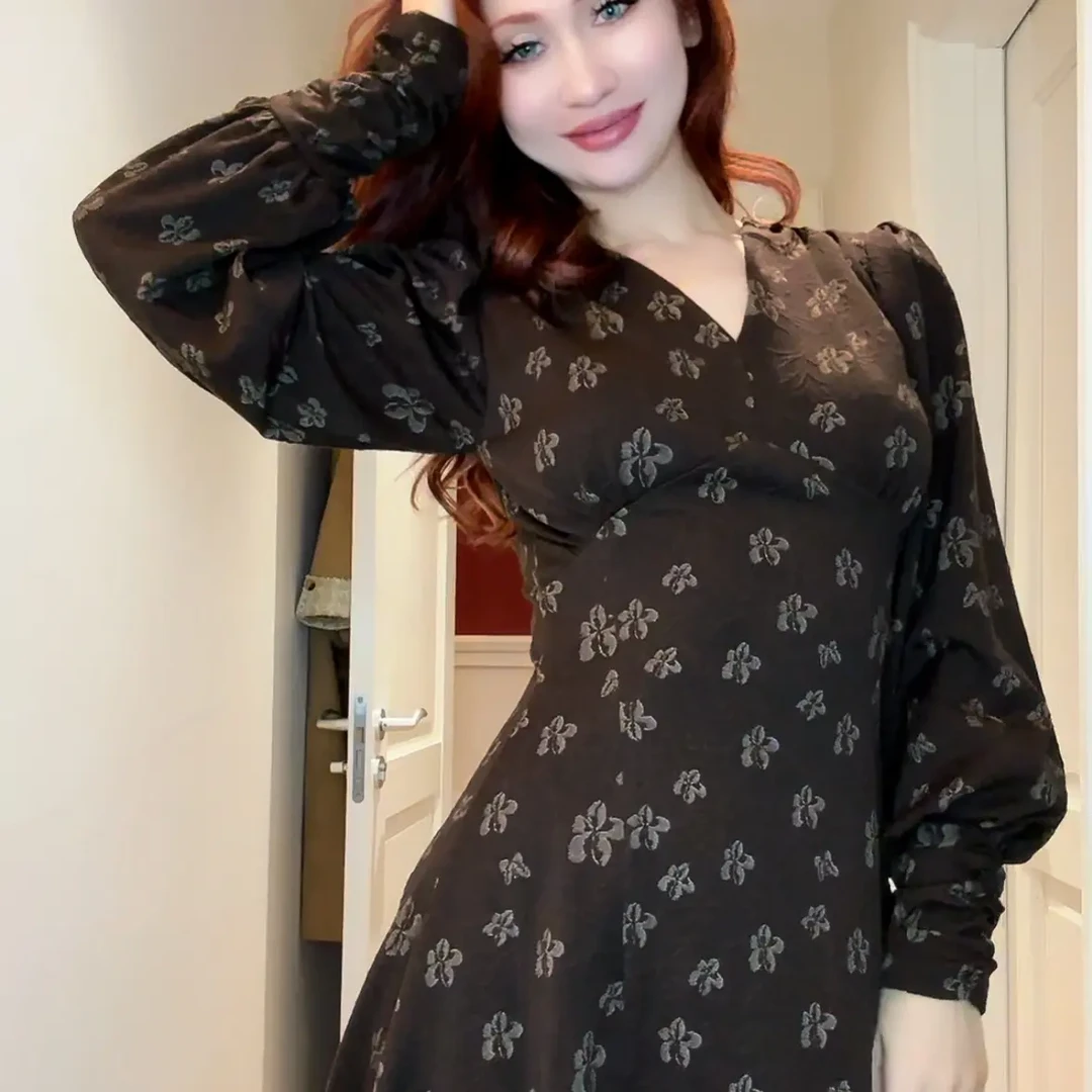 【kaderyaOsman专属】法式风格碎花收腰显瘦高级感秋季连衣裙