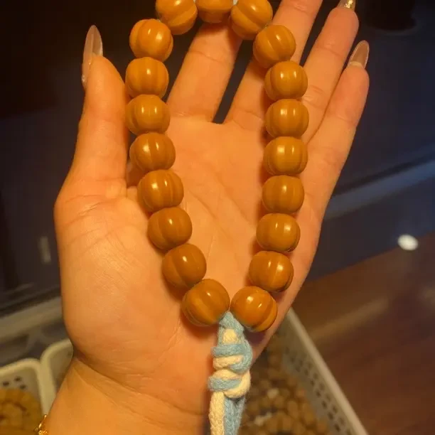 猴头核桃南瓜酥手持聚宝盆雕刻光面文玩男女款盘玩