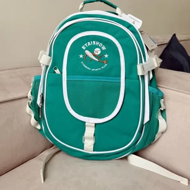 孤品~ 防泼水材质的双肩包