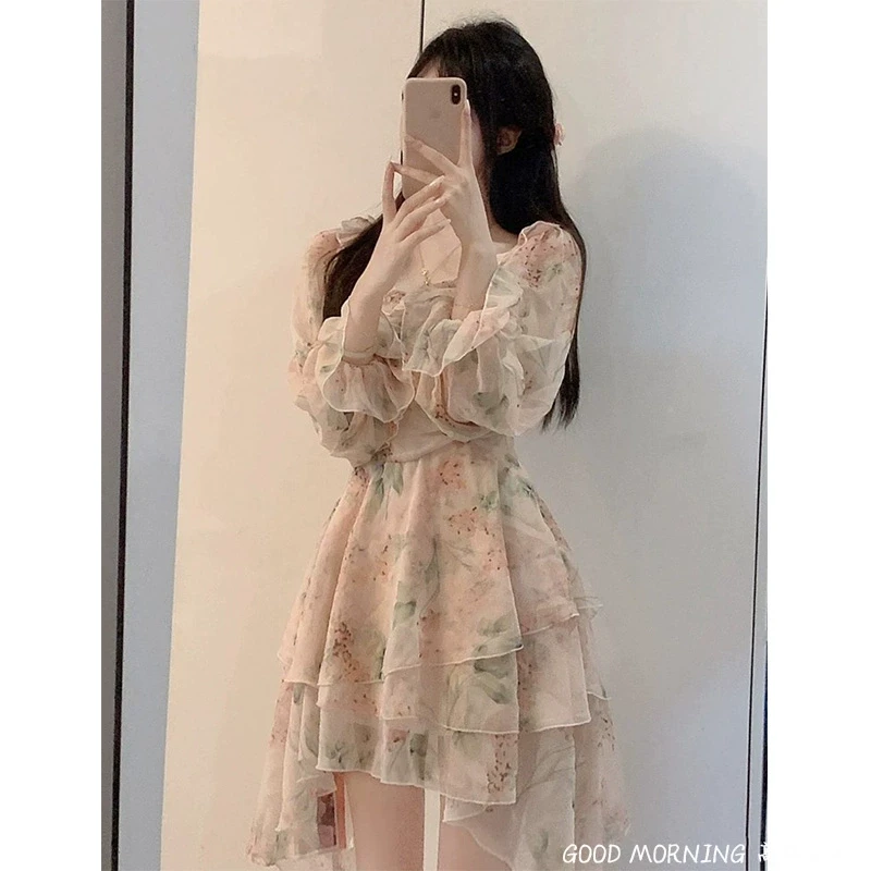 1194法式甜辣风小众设计收腰显瘦荷叶边碎花连衣裙女不规则短裙夏