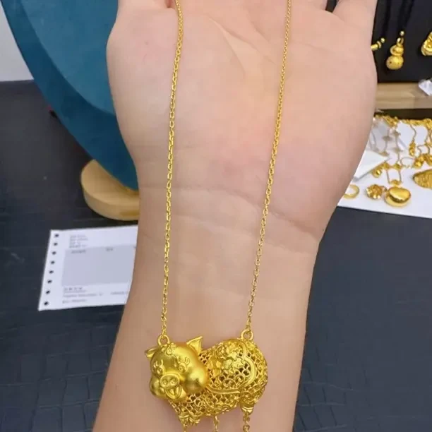 铜合金吊坠  轻奢 花开富贵小金猪铜合金套链