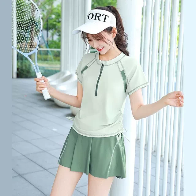 迪卡侬特价泳衣女士分体保守韩国少女小清风学生运动专业训练大码