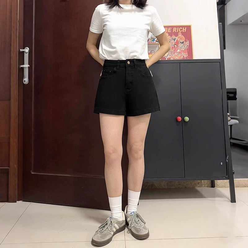 雪千羽黑色阔腿牛仔短裤女夏季新款胖mm宽松显瘦梨形身材a字热裤