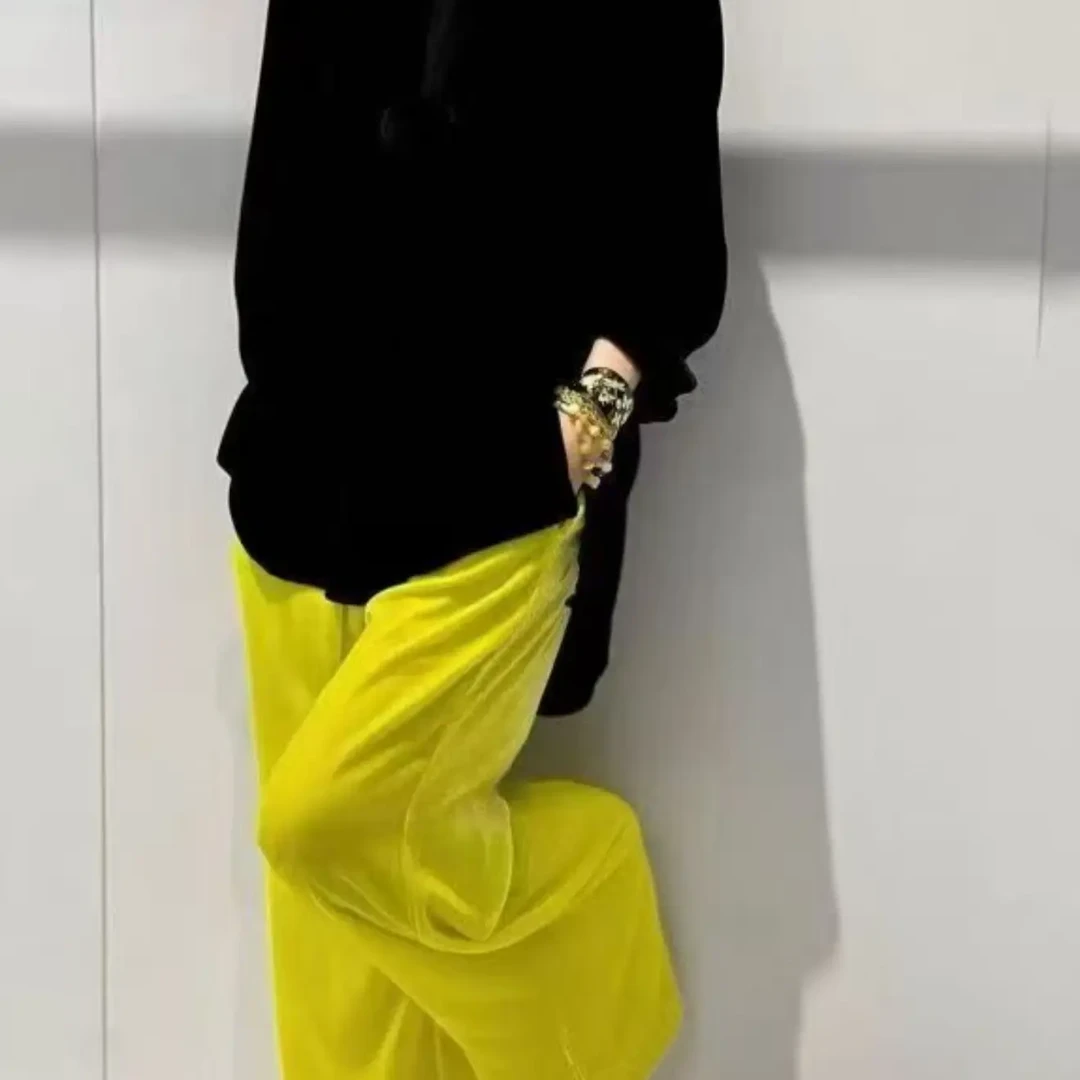 新款真丝丝绒上衣上架