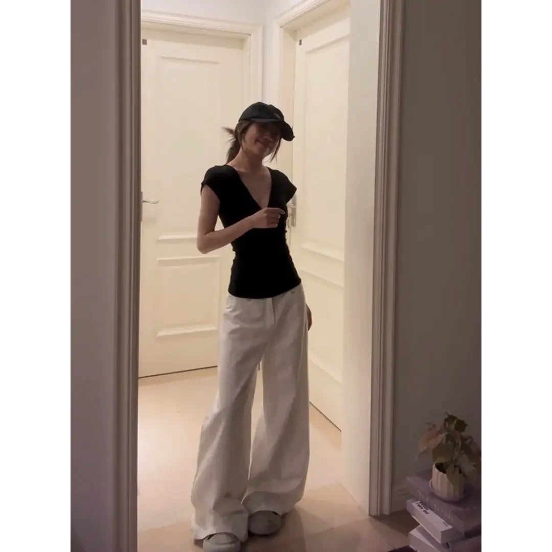 洋气衣服女黑色V领正肩修身绝美小飞袖上衣女垂感直筒阔腿裤套装