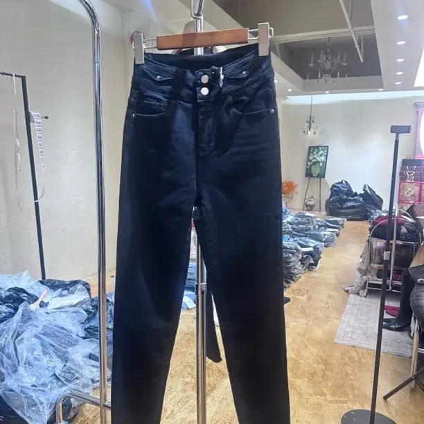 【简白】高级感时尚高腰显瘦小脚牛仔裤  ABC02