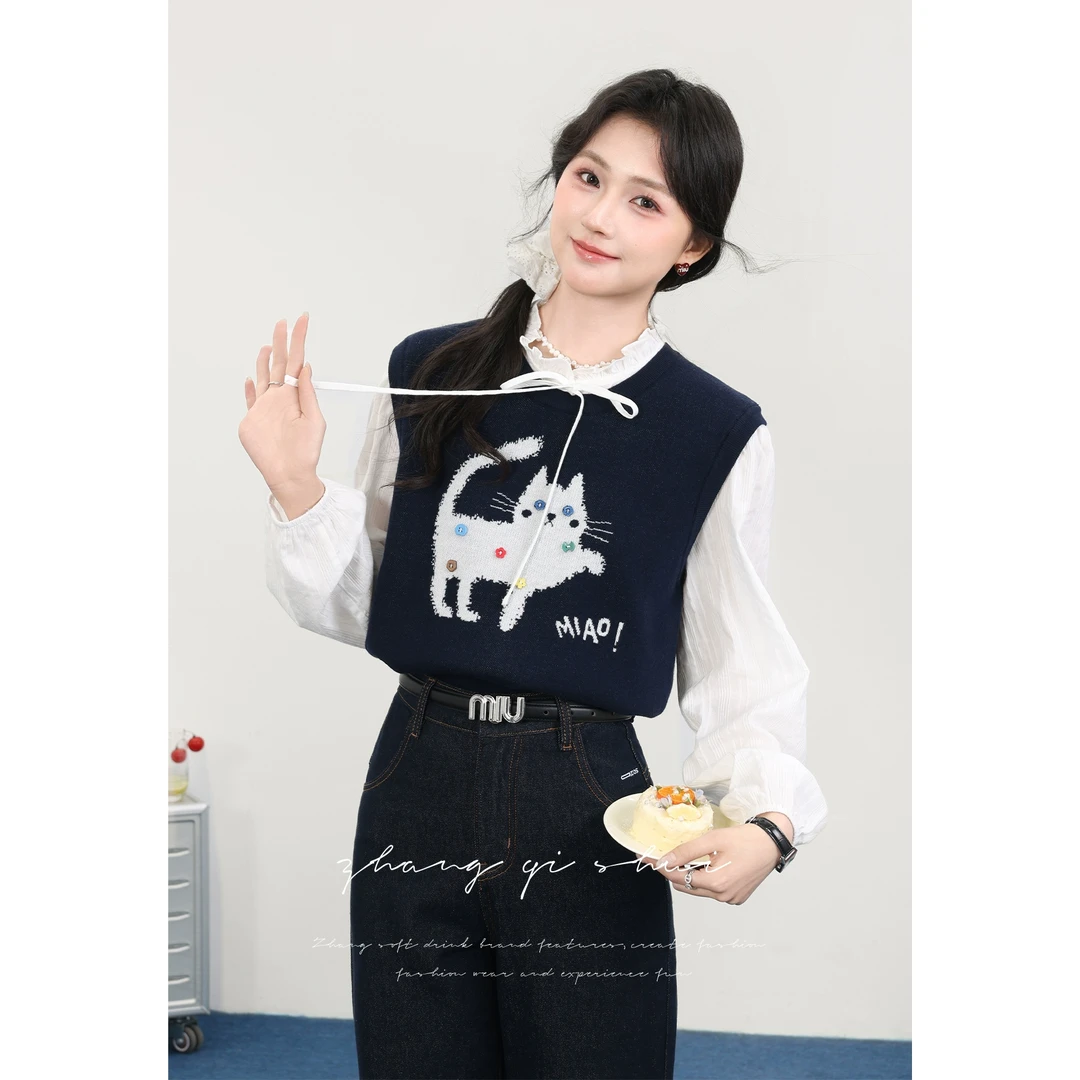 张汽水《俏皮小猫》春季新款藏青色马甲背心白色衬衫上衣两件套女