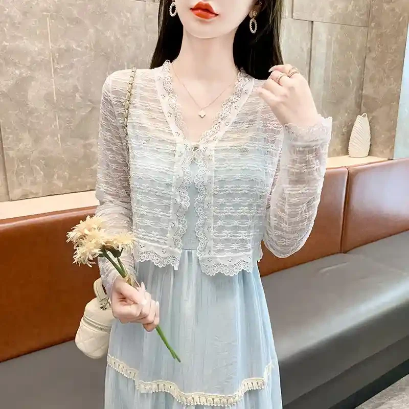 温柔风初恋蕾丝镂空针织小开 衫外套女夏季轻薄长袖防晒衫短款上