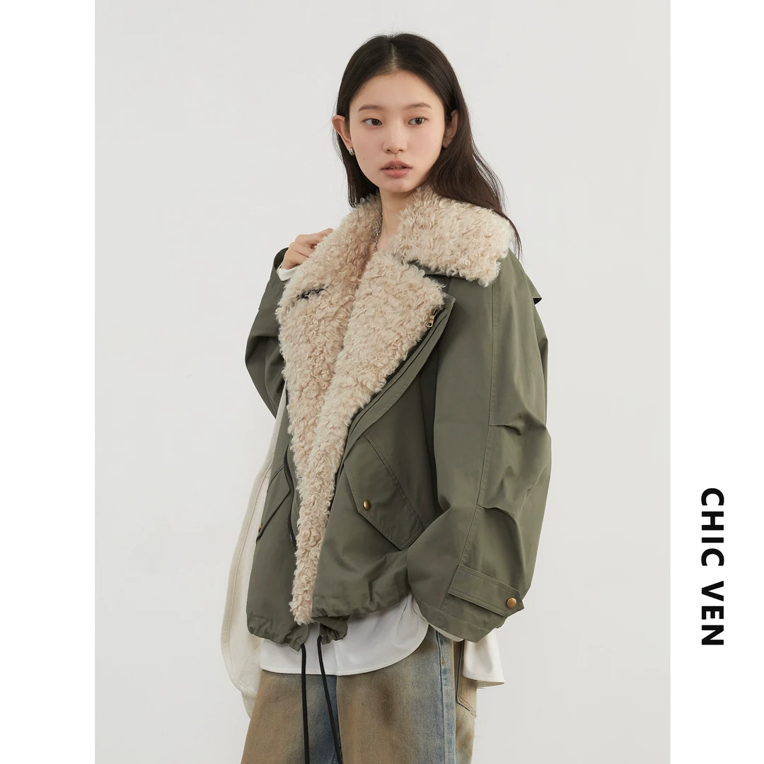 CHICVEN 冬新款复古巴恩风毛领机车棉服保暖夹克外套124DW40873