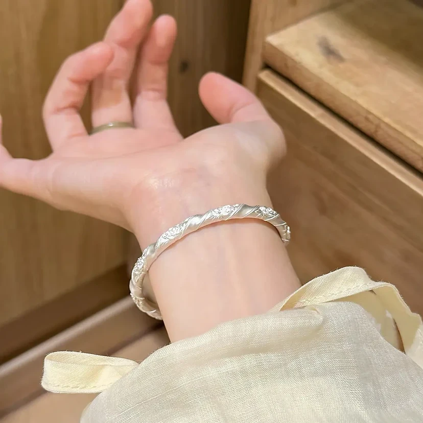 足银手镯 白山茶纯银999.9新中式复古银手镯送女友生日闺蜜礼物